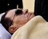 مبارك يخضع للتنشيط بالصدمات الكهربائية 